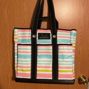 Scout tote
